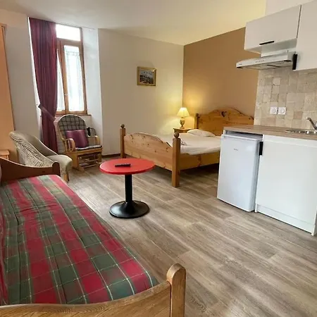 Appartement Studio 103 Dans Un 3 Etoiles Entierement Renove *
